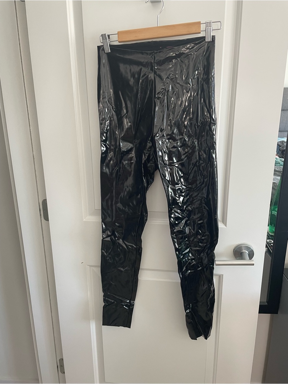 Commando Black High-Gloss Vinyl Leggings